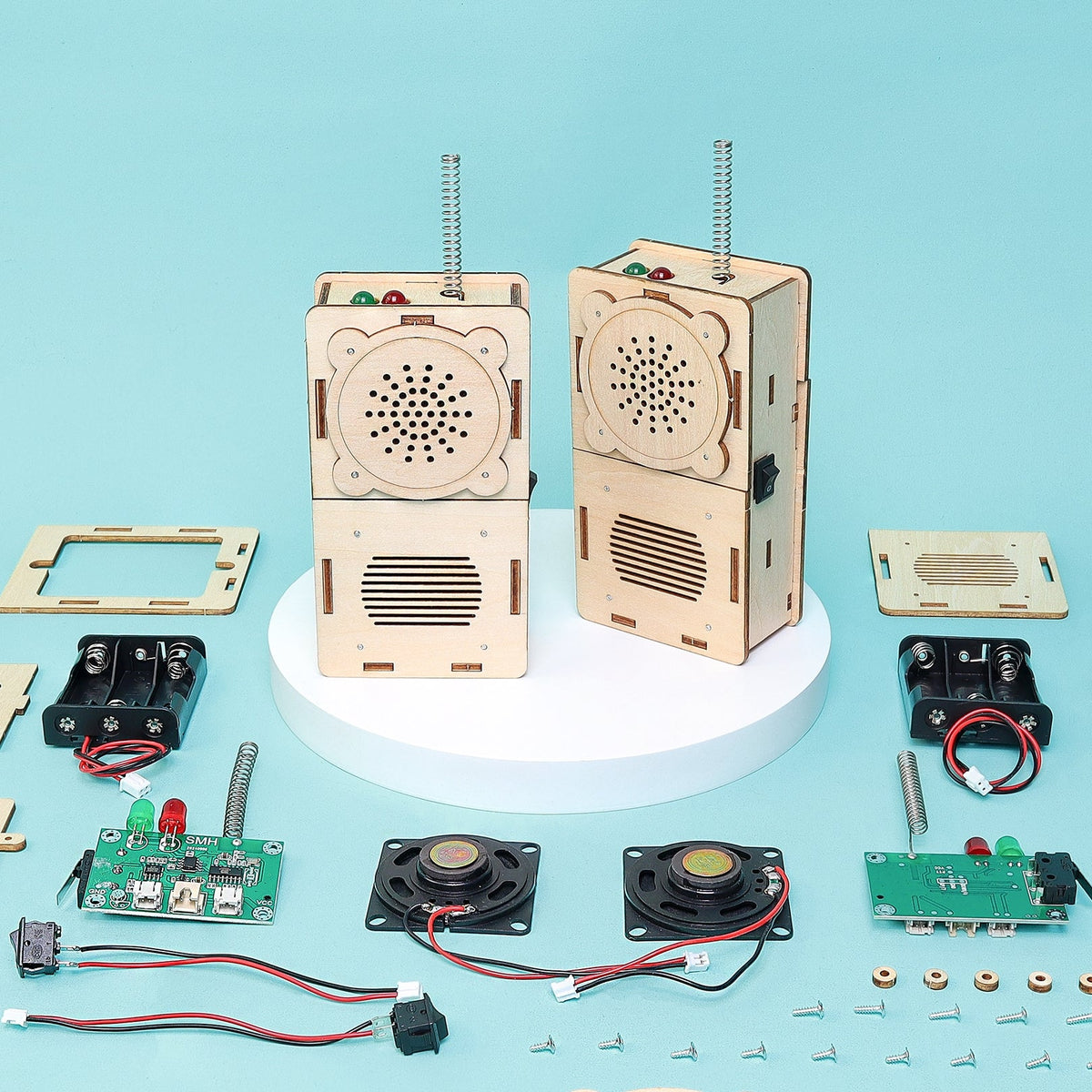 Build & Learn walkie talkie STEM electronics kit, set of 2